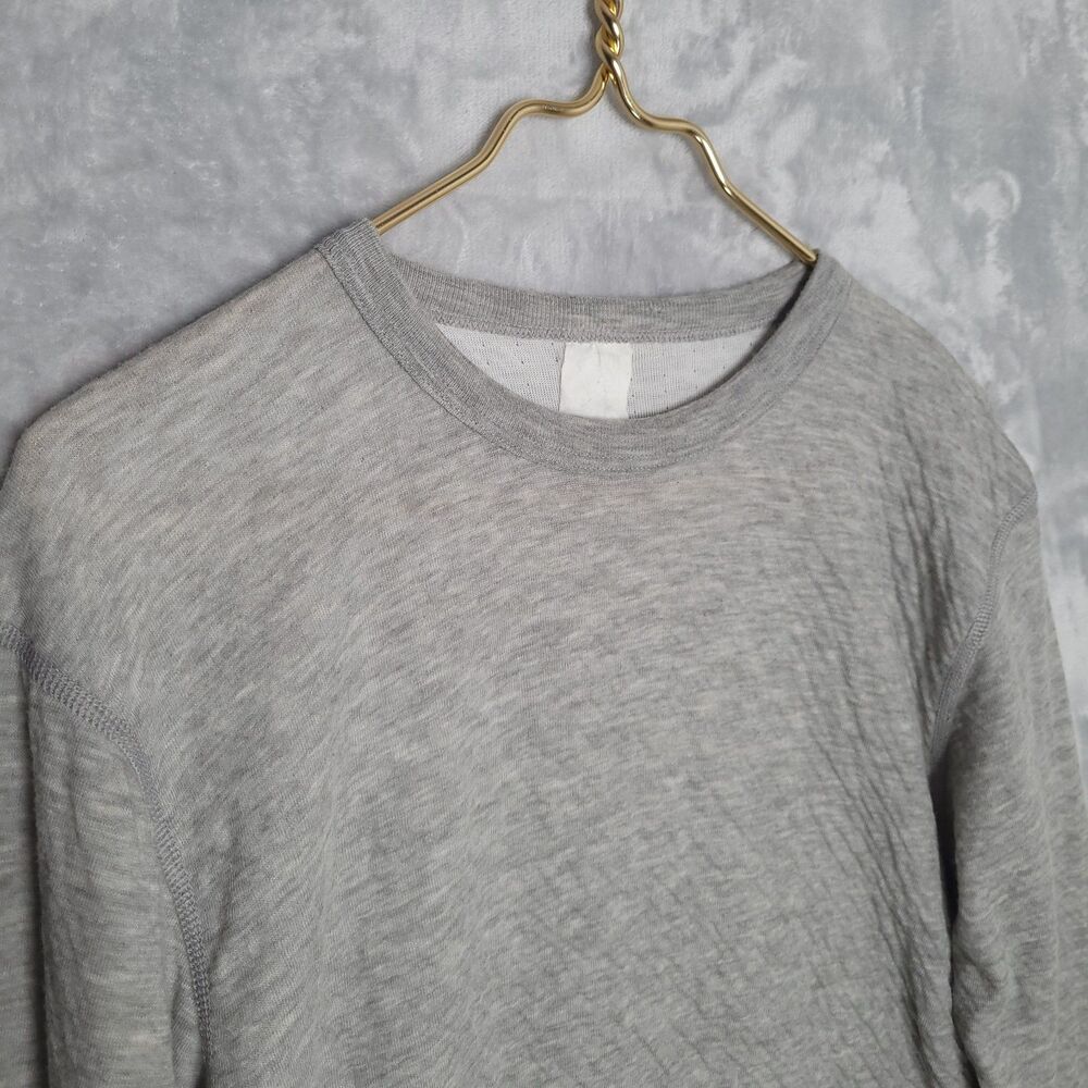 Gray Long Sleeve Crew Neck Shirt Size M Base Layer Insulated Outdoor Hiking Warm - Picture 5 of 6